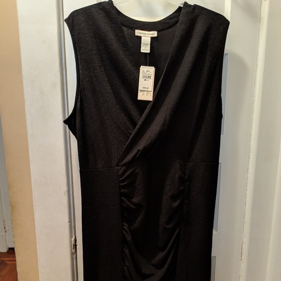 Black dress - Picture 5 of 6